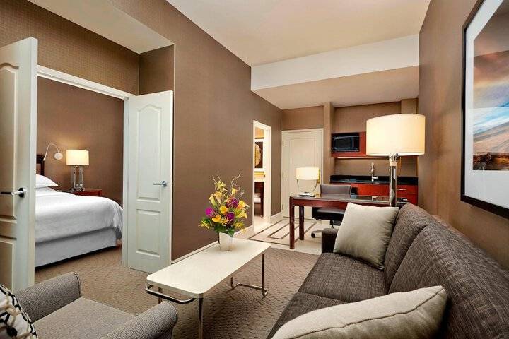 Room 9 of 42